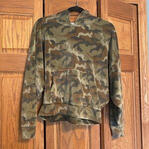 Like New American Eagle Cropped Camo Hoodie